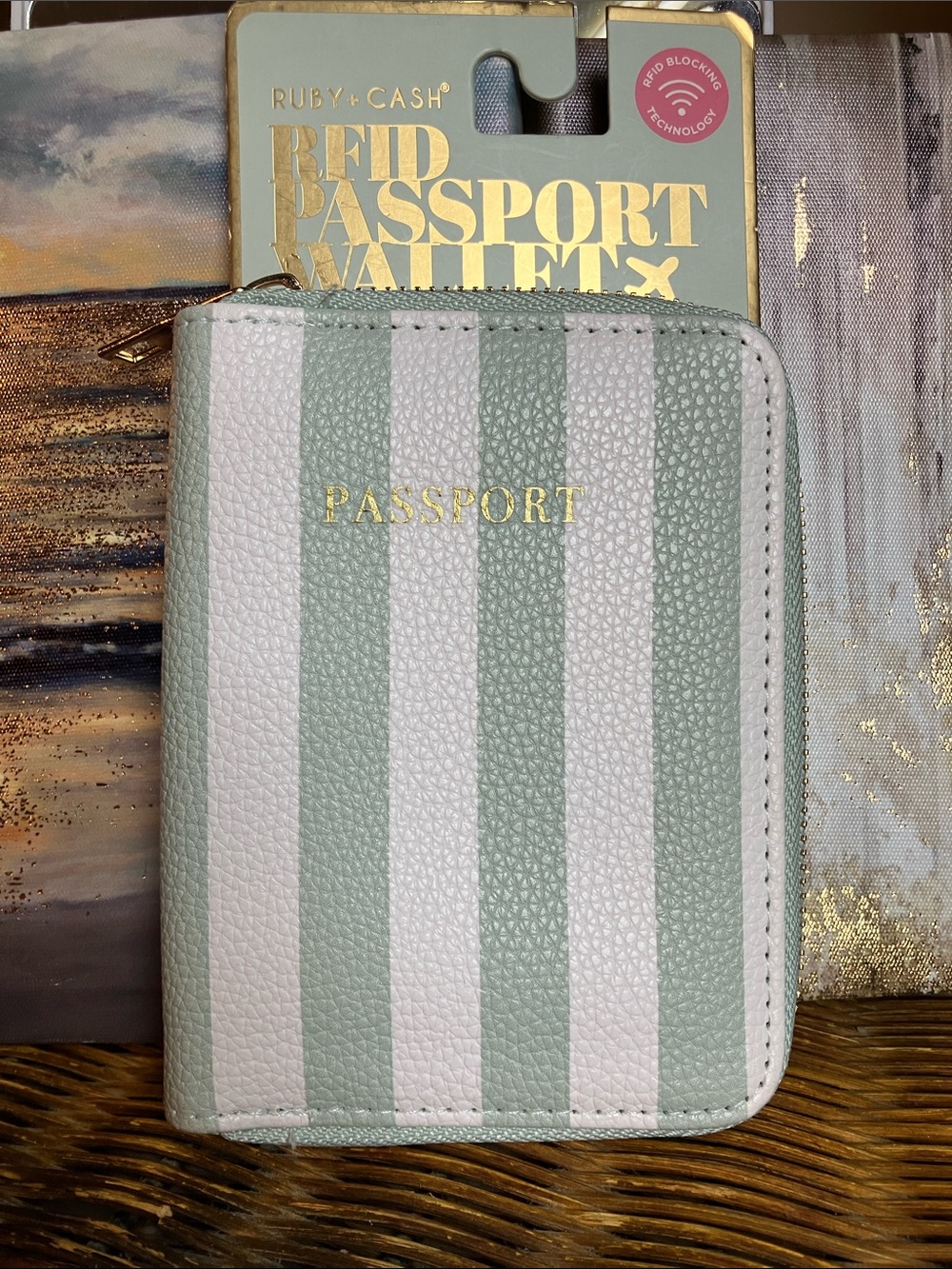 RFID Passport Wallet - Mint & White Striped & a free gift( hair pins/necklace) - Picture 2 of 10